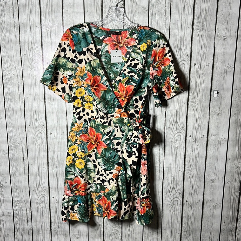 Mad For Love floral animal print short sleeve wrap mini dress size Small